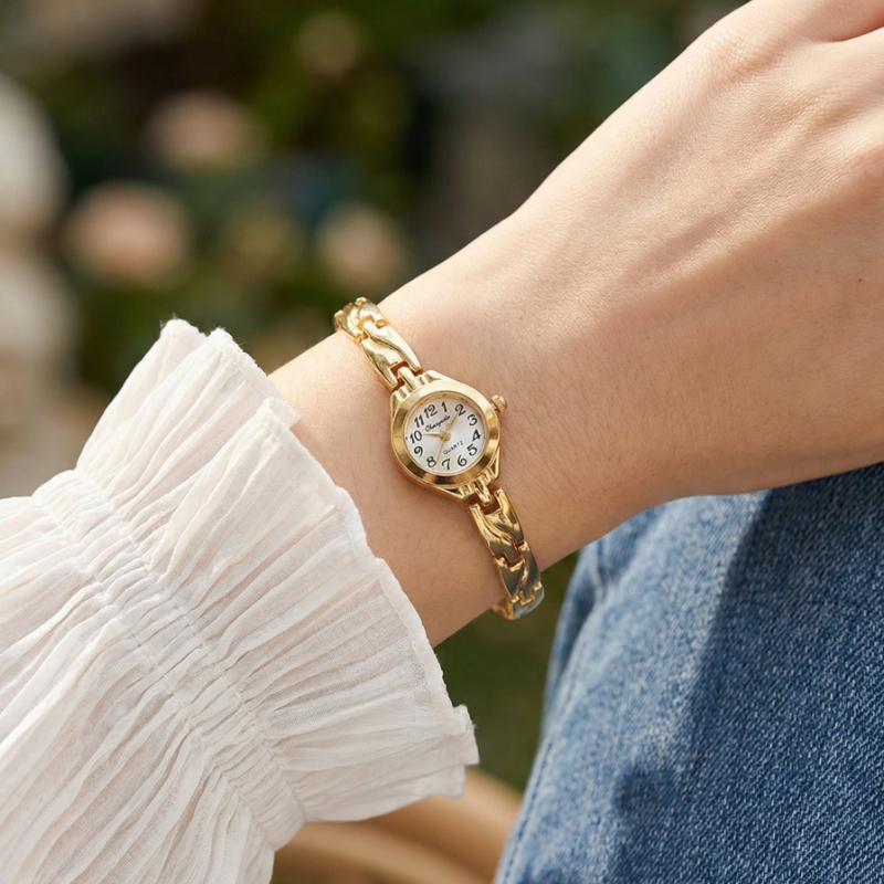 Fashion Women Quartz Bracelet  - Luxury Watch Female のレビューと価格