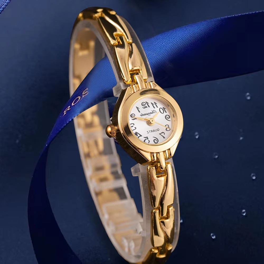 Fashion Women Quartz Bracelet  - Luxury Watch Female のレビューと価格