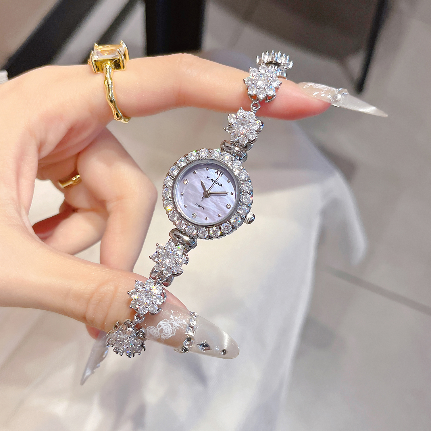Luxury Gift for Women: Stainle - Luxury X I Watch のレビューと価格