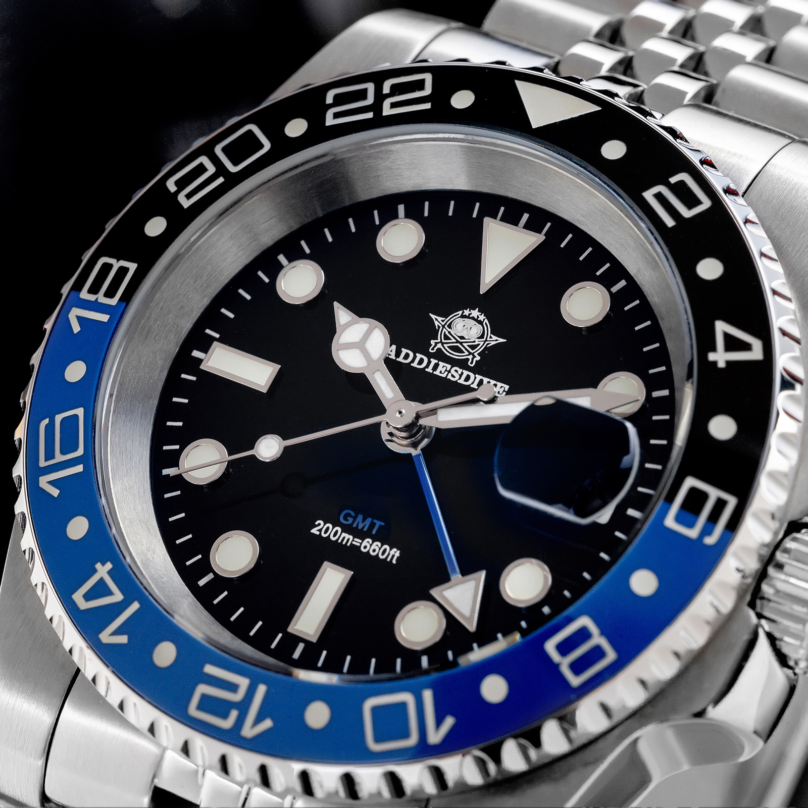 ADDIESDIVE AD2050 Luxury GMT W - Luxury Watch Storage のレビューと価格