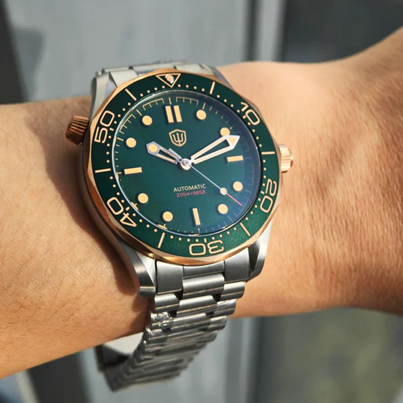 Watchdives WD007 V4 42Mm Titan - Luxury Watch Dial のレビューと価格
