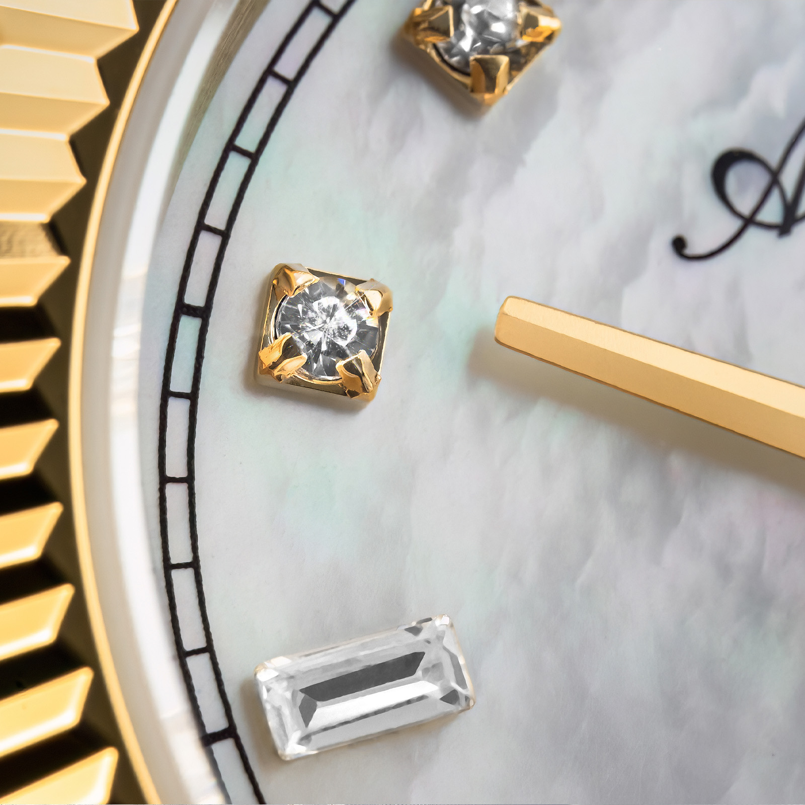 ADDIES Stainless Steel Date Di - Luxury Watch Storage のレビューと価格