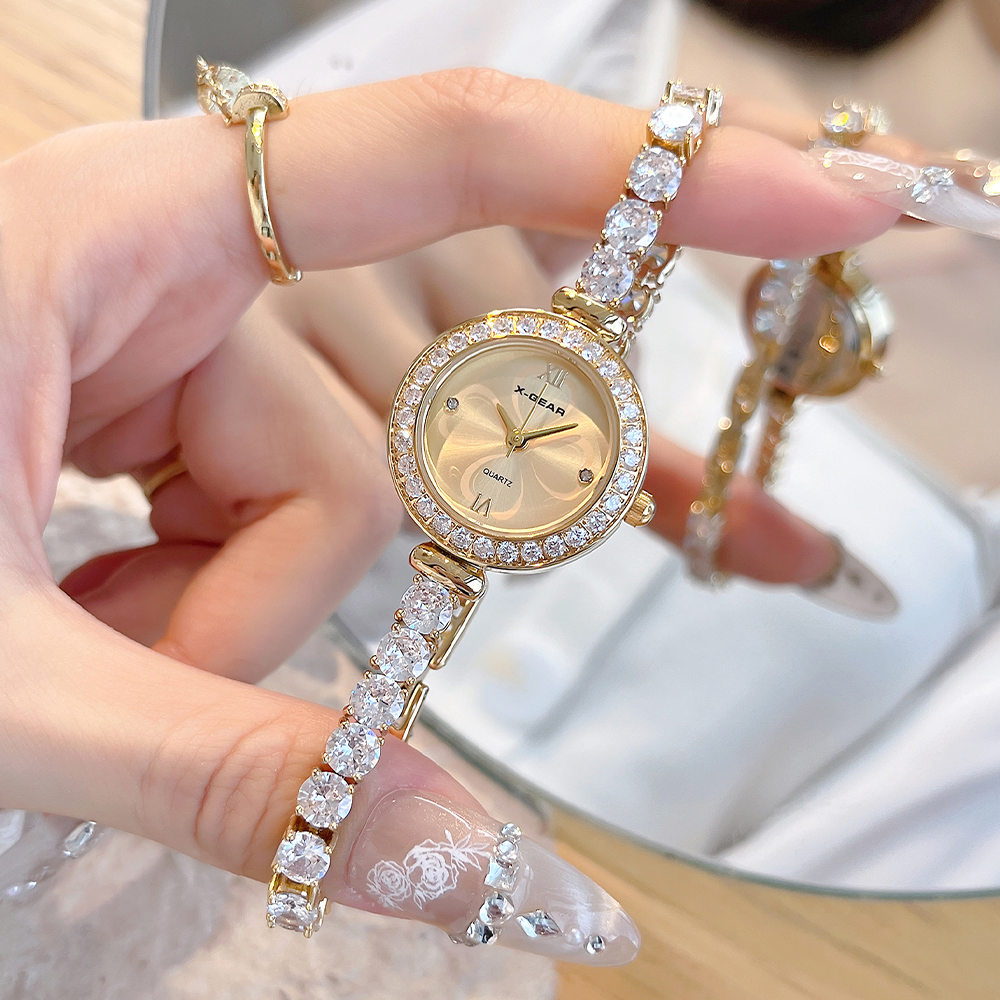 X-GEAR Fashion Zircon Diamond  - Luxury X I Watch のレビューと価格