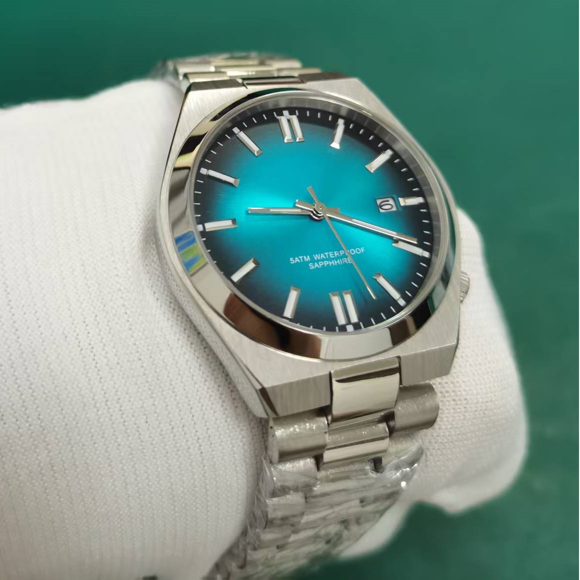 DD40MM Sapphire Crystal Stainl - Luxury Watch Wallpaper のレビューと価格