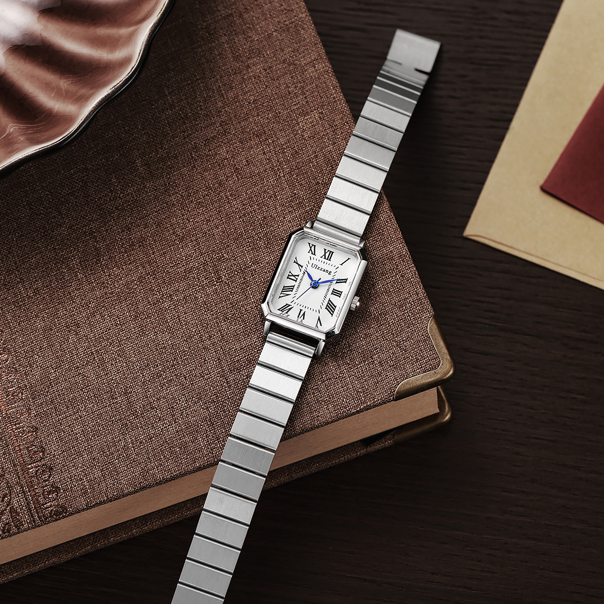 Elegant Square Dial Women's Wa - Quiet Luxury Watch のレビューと価格
